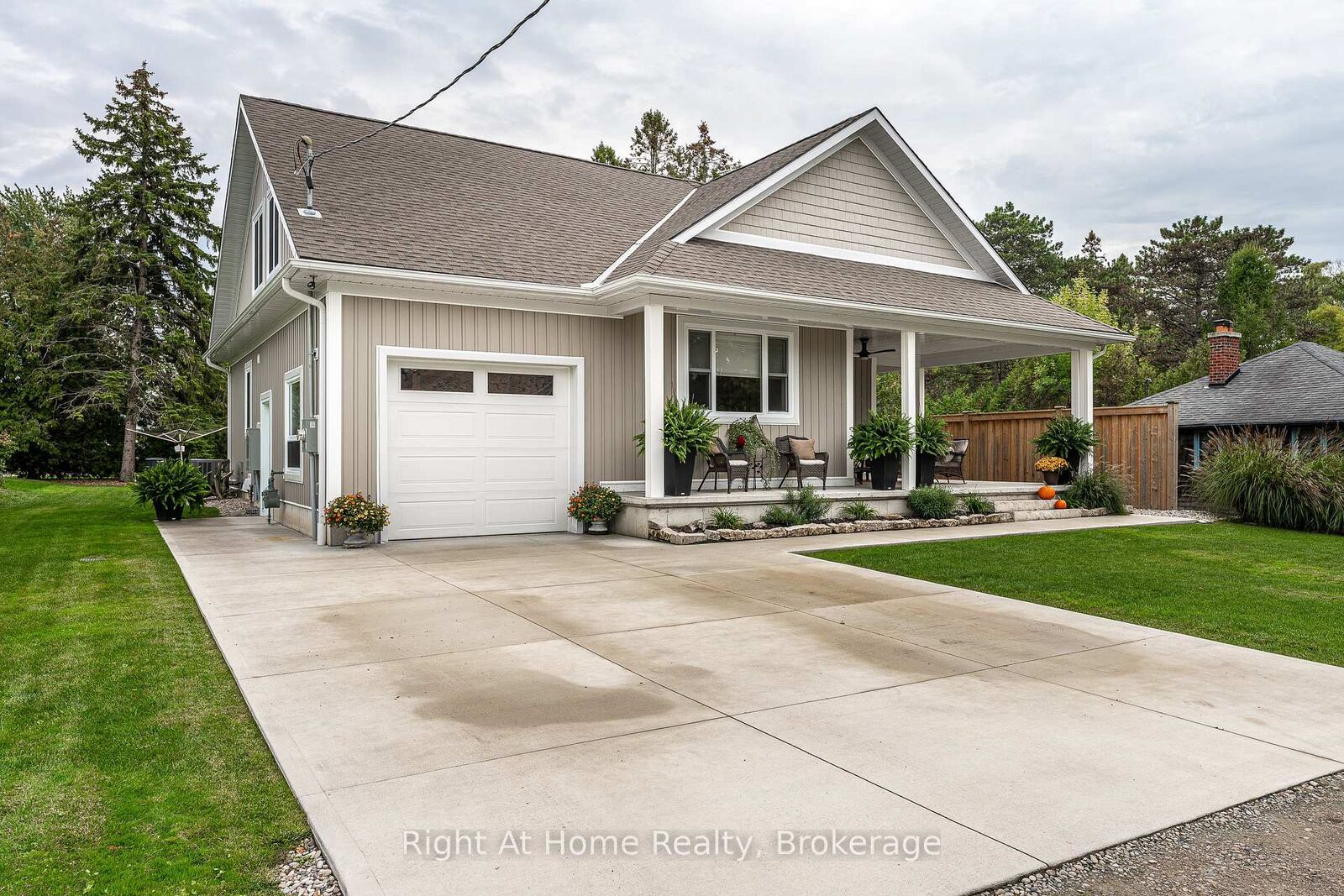 Property Photo: 71214 Anne Street ON N0M 1N0