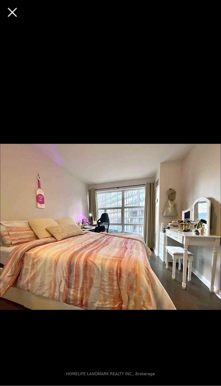Property Photo: 11 St Joseph Street 404 A ON M4Y 3G4