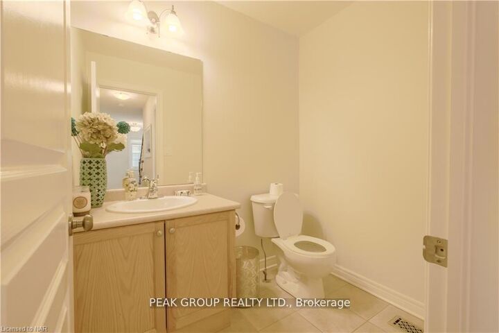 Property Photo:  9 Flynn Court  ON L2R 6P9 
