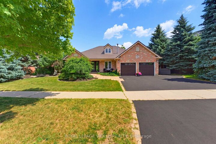 Property Photo:  56 Windrush Trail  ON N2P 2A8 