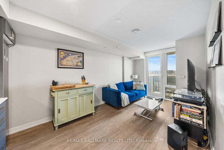 Property Photo:  38 Monte Kwinter Court 315  ON M3H 0E2 