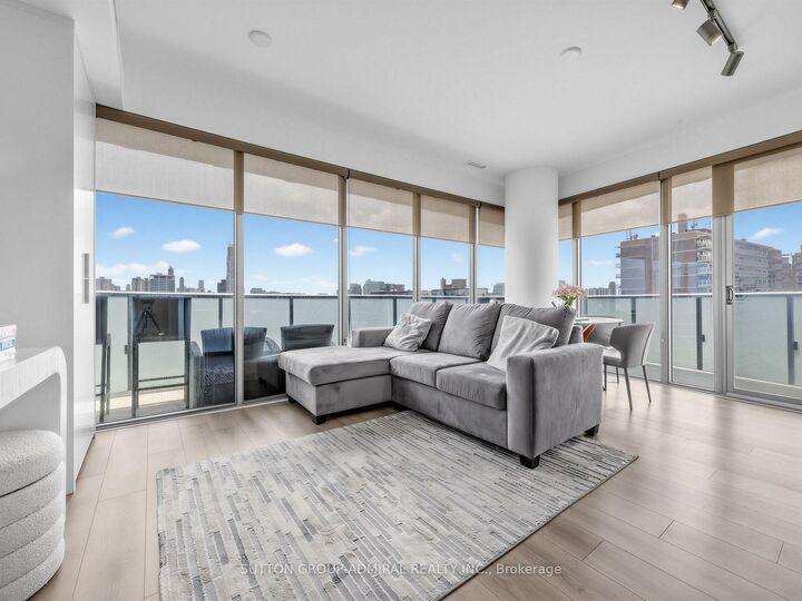 Property Photo: 1815 Yonge Street 1102 ON M4T 2A4
