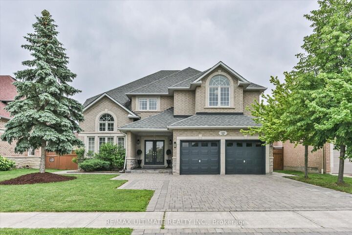 123 Village Green Drive — photo 1