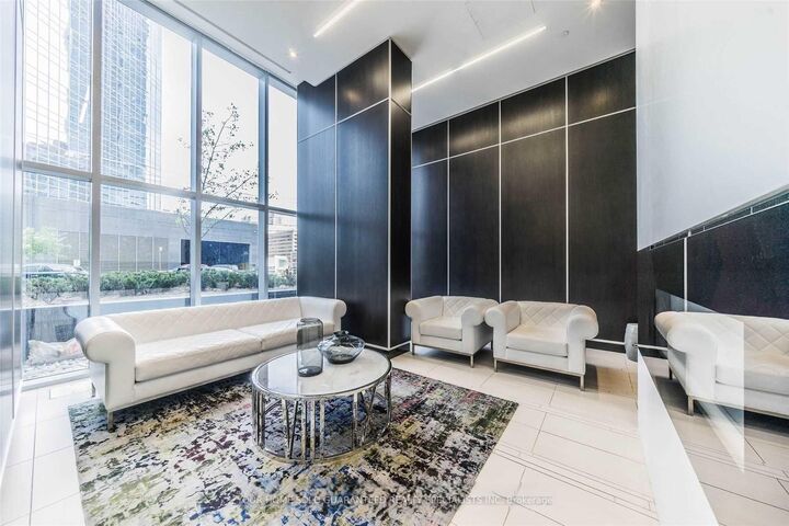Property Photo:  11 Bogert Avenue 2606  ON M2N 0H4 