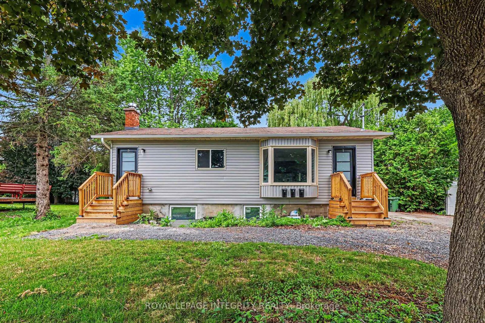 Property Photo: 1936 Belcourt Boulevard 4 ON K1C 1M5