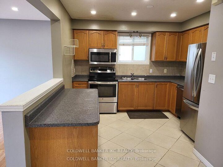 Property Photo:  152 Prosperity Drive  ON N2E 4E8 