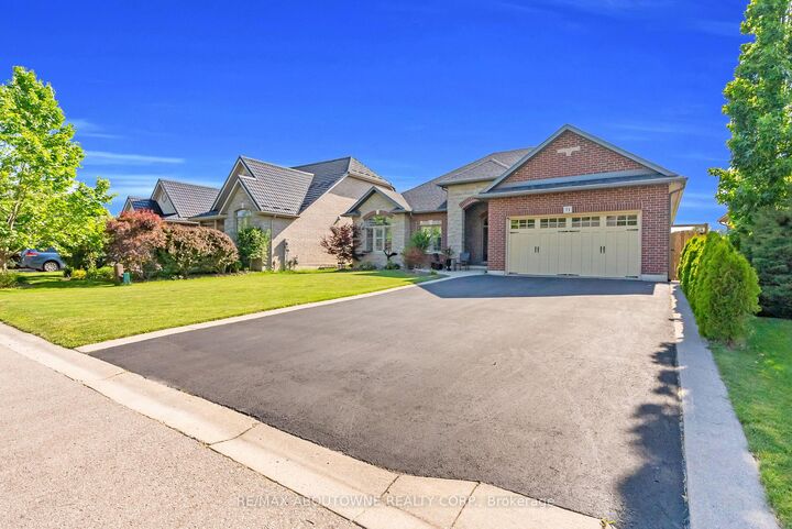 Property Photo: 71 Newport Lane ON N0A 1N7