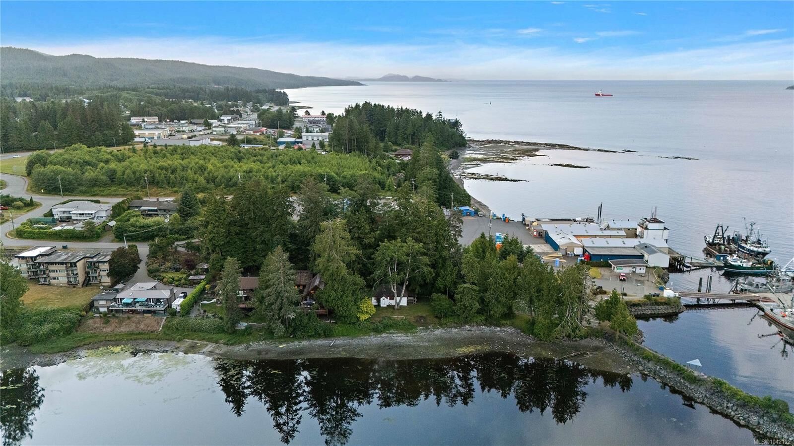 Property Photo: 8595 Glenview Rd BC V0N 2P0