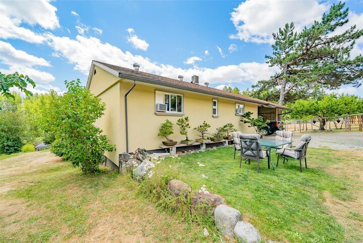 6999 Granville Rd — photo 1