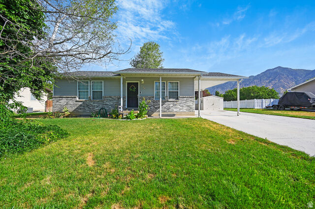 Property Photo:  736 W 600 N  UT 84302 