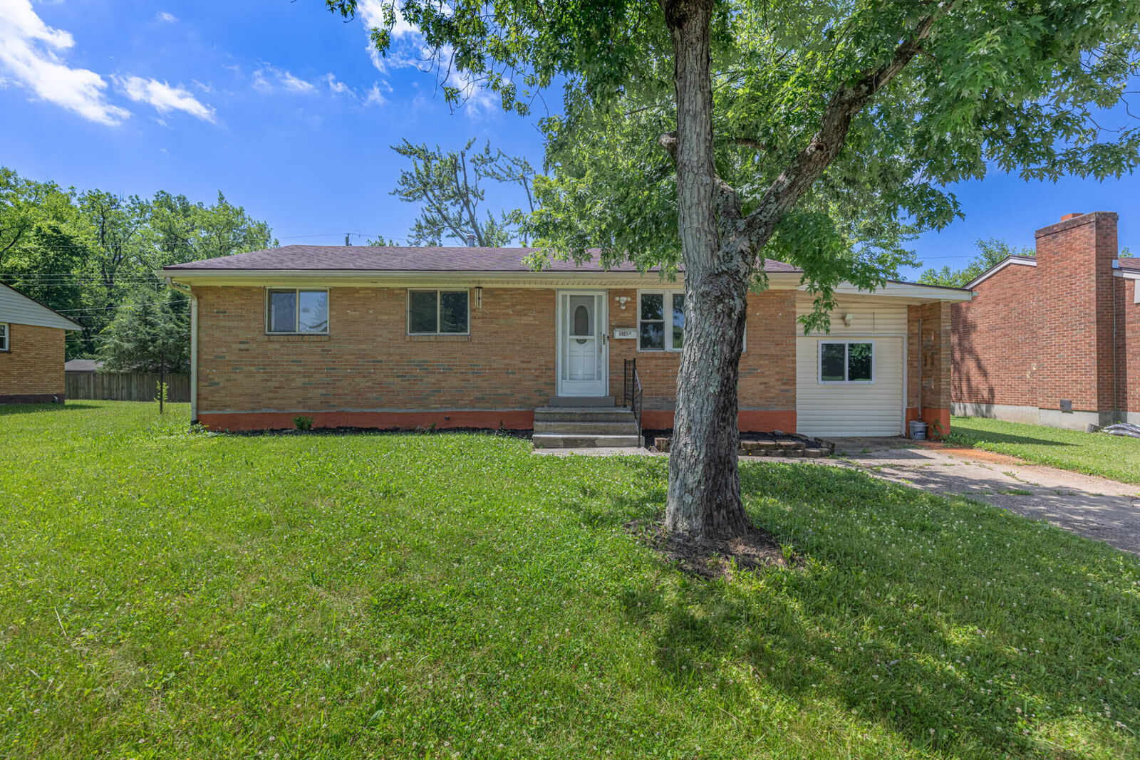 Property Photo:  5082 Leedale Drive  OH 45417 