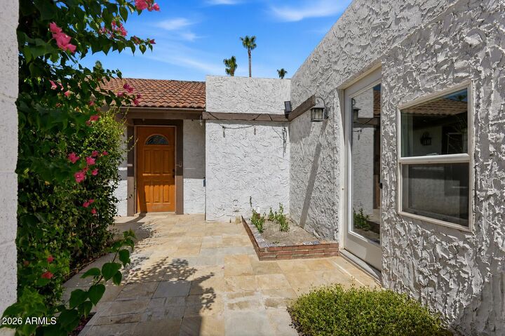 Property Photo: 8754 E Via De La Luna -- AZ 85258