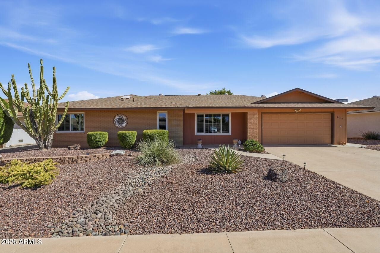 Property Photo:  20013 N Willowcreek Circle  AZ 85373 