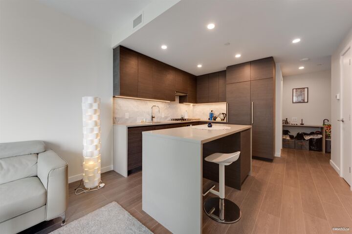 2108 Gilmore Avenue 2812 — photo 1