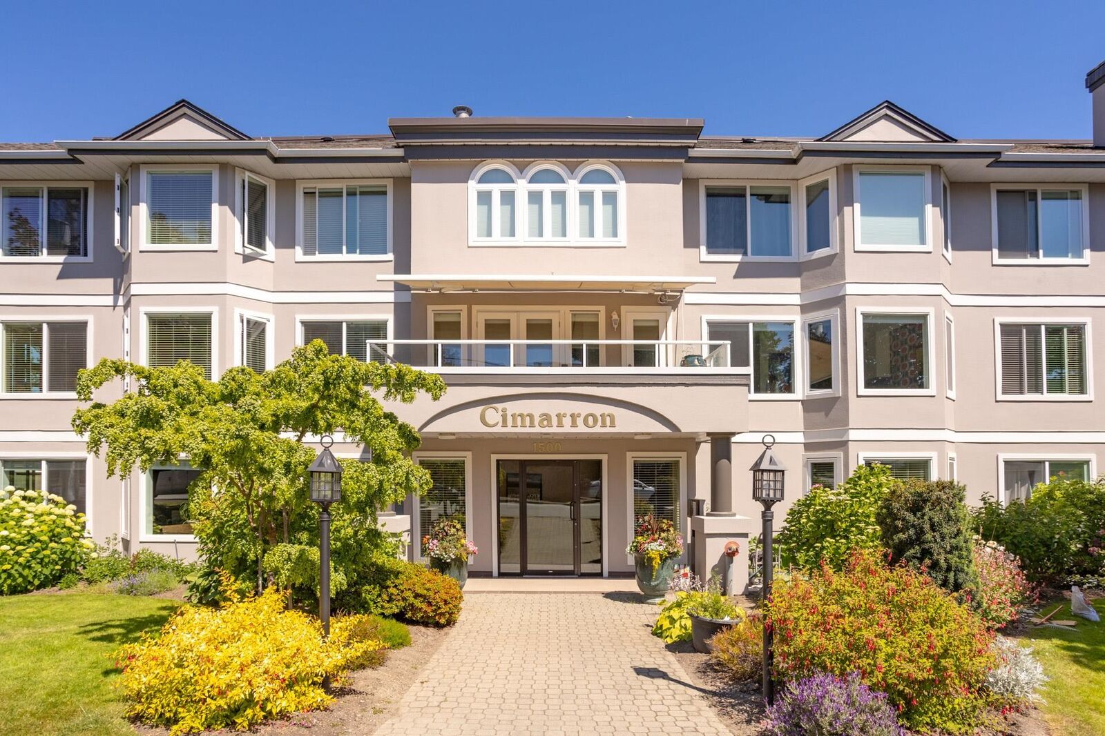 Property Photo: 1500 Merklin Street 303 BC V4B 4C5