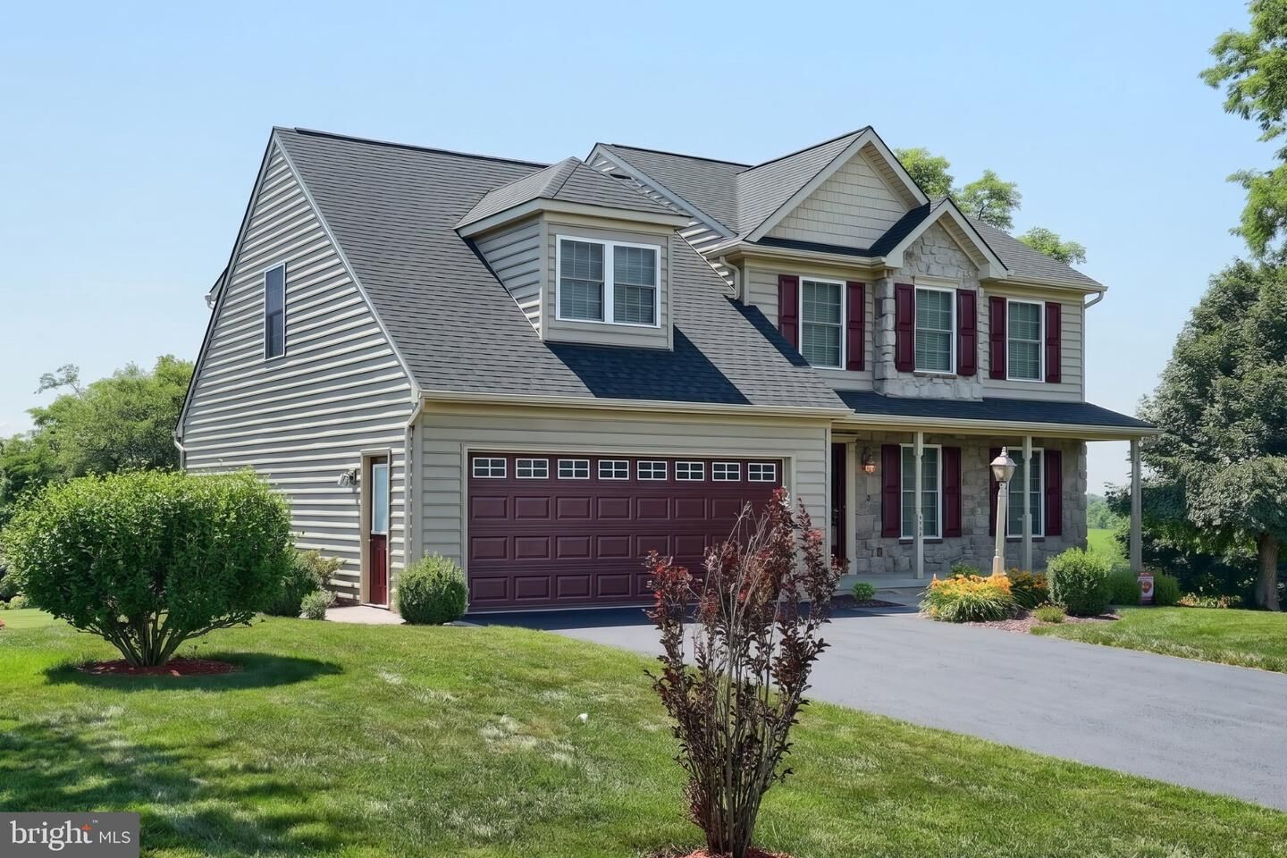 Property Photo: 137 Kimberly Lane PA 17316