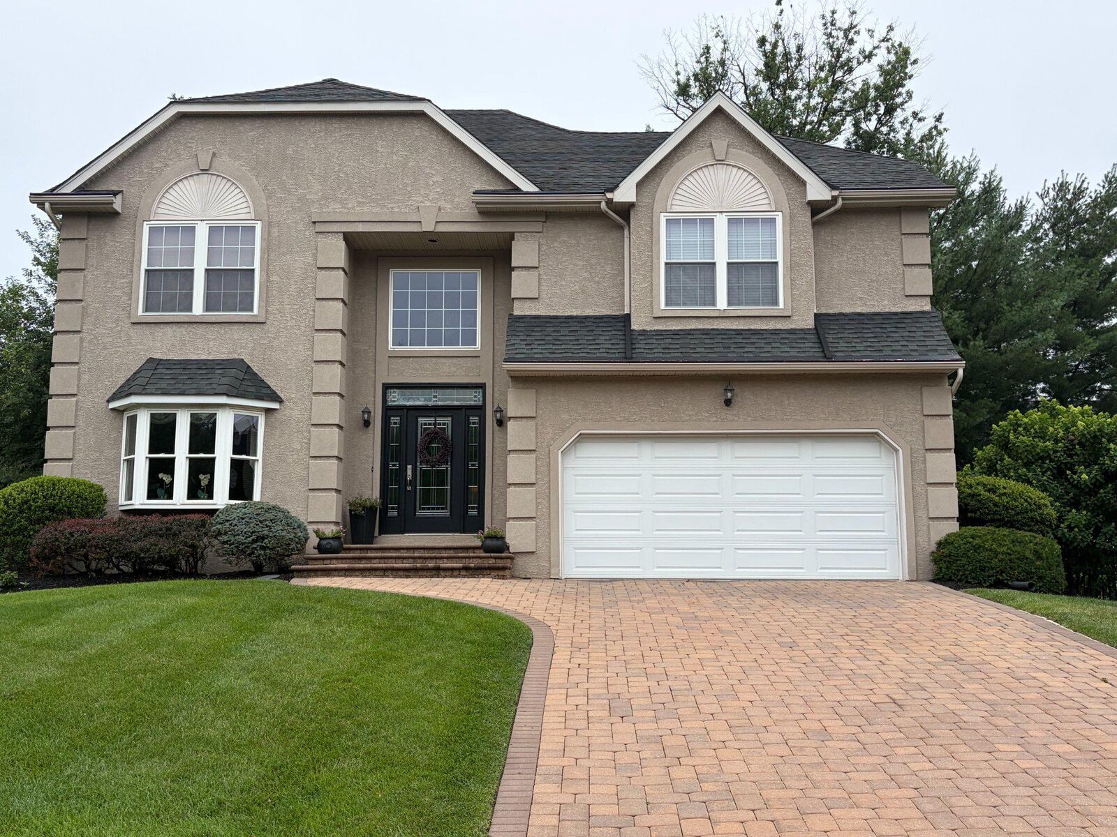 Property Photo: 326 Newton Court NJ 08107