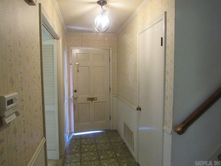 Property Photo: 16 Kingspark Rd AR 72227