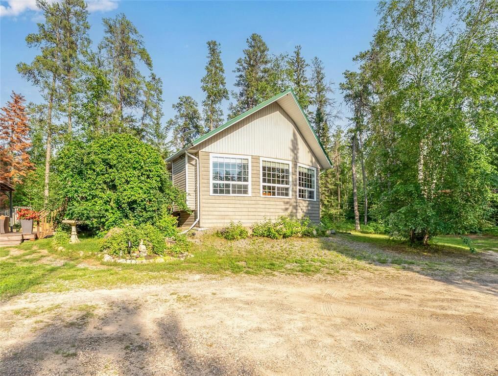 Property Photo:  104031 Conway Road  MB R0E 0T0 