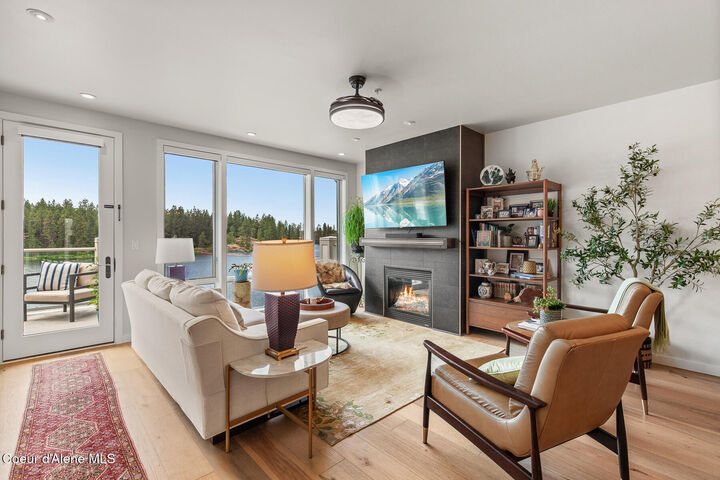 Property Photo:  355 W Waterside Dr #402  ID 83854 