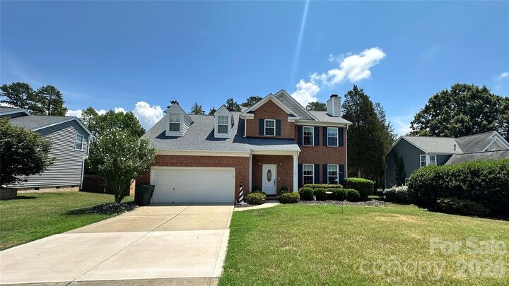 Property Photo: 110 Glynwater Drive NC 28117