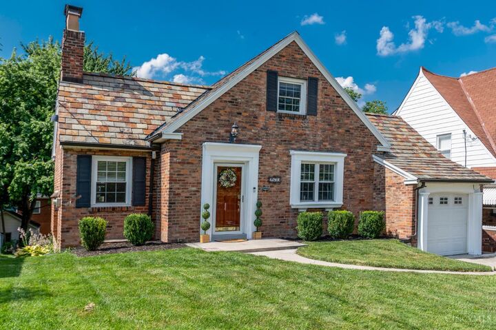 Property Photo:  2530 Moundview Drive  OH 45212 