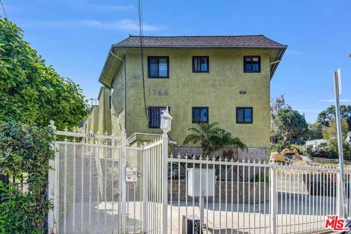 Property Photo: 1766 Griffith Park Blvd CA 90026