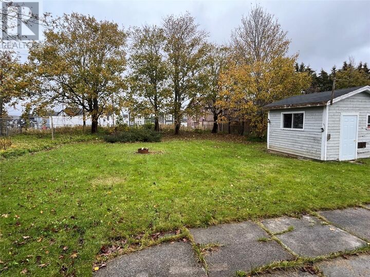 Property Photo: 127 Commonwealth Avenue NL A1N 1V1