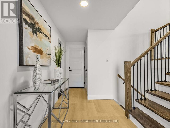 Property Photo: 1128 Pinegrove Road ON L6L 2W6