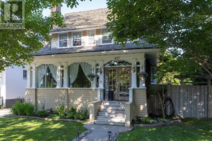 427 Norah St S — photo 1