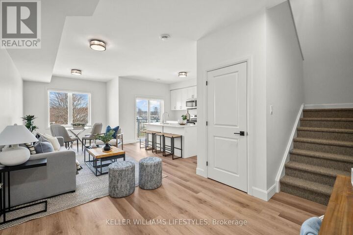 Property Photo:  470 Darcy Drive 88  ON N7G 4H4 