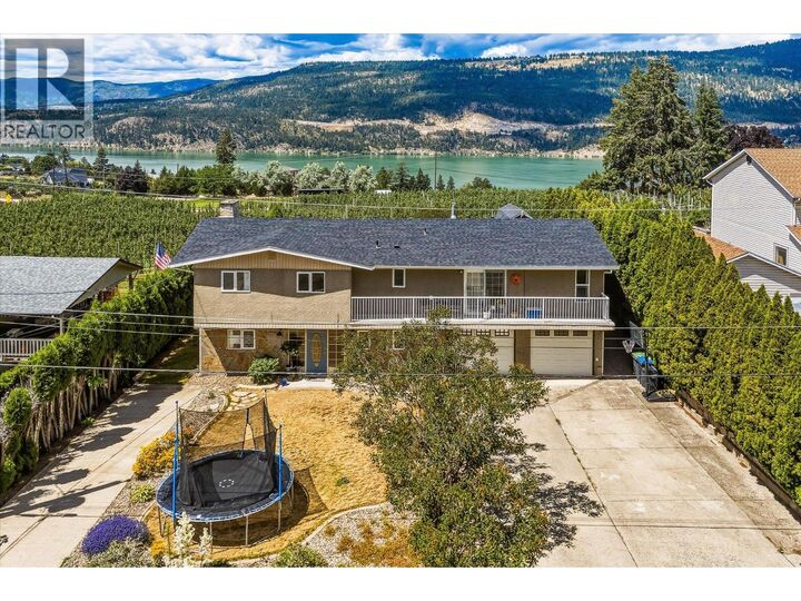Property Photo: 14262 Harmen Road BC V4V 2B9