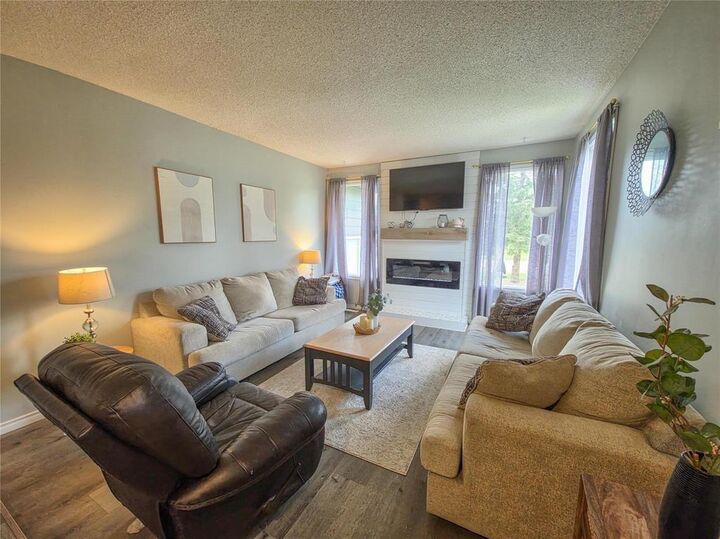 Property Photo: 870 2nd Avenue MB R0K 1X0