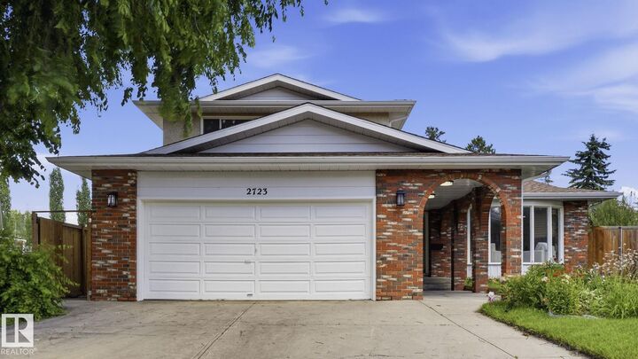 Property Photo:  2723 83 Street NW  AB T6K 3G7 