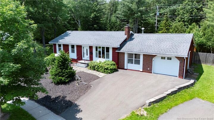 Property Photo:  133 Leeds Drive  NB E3B 4S7 