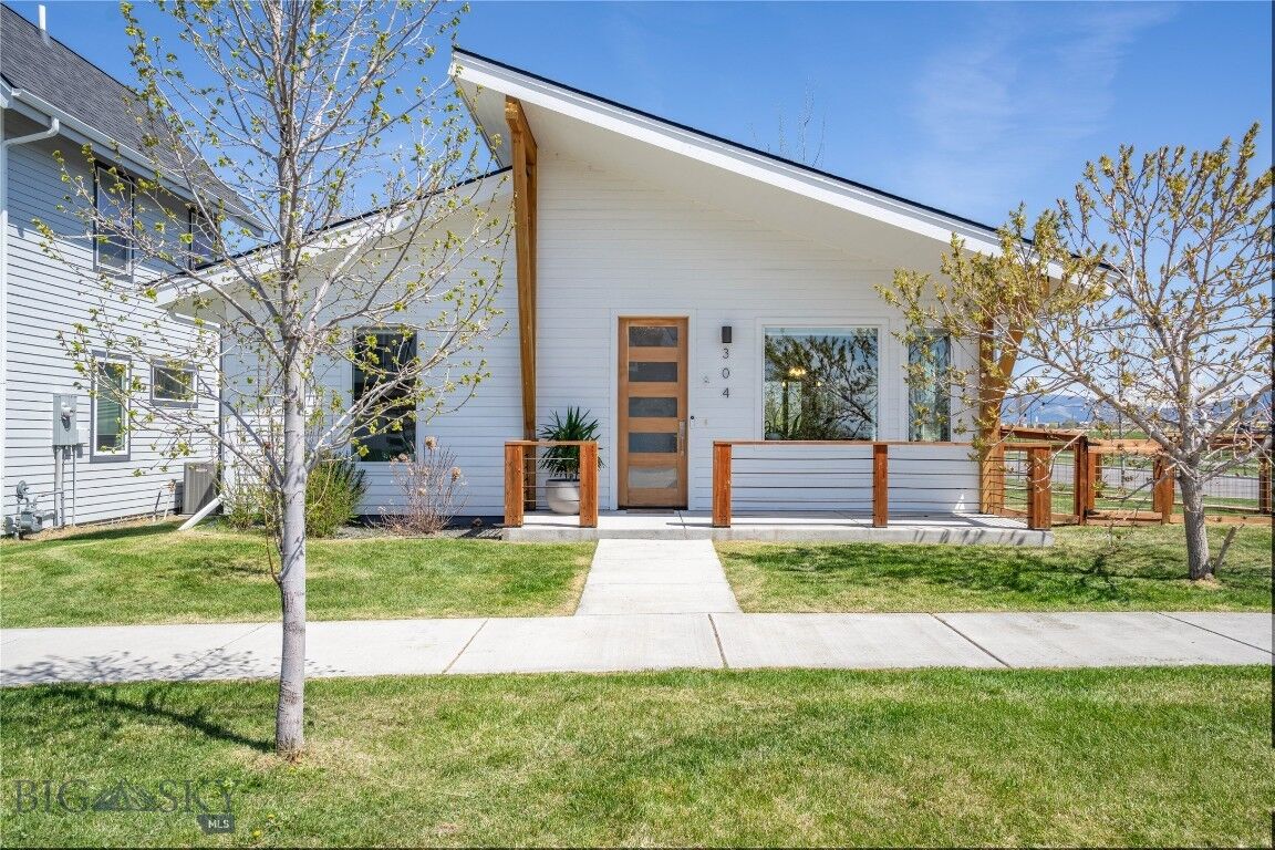 Property Photo:  304 Westgate Avenue  MT 59718 