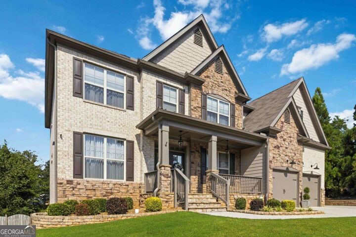 Property Photo: 4300 Secret Shoals Way GA 30518