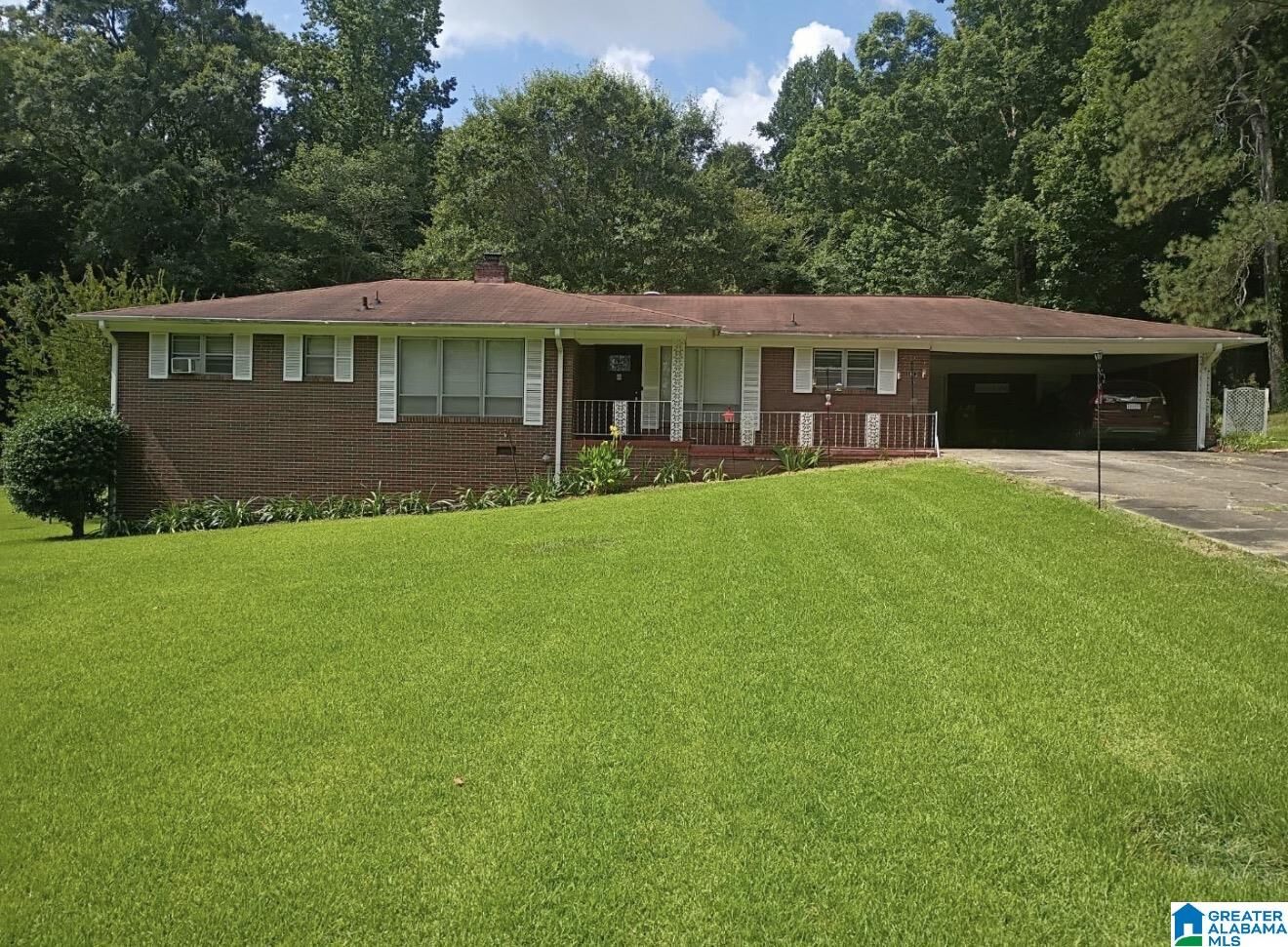 Property Photo:  1413 Hoke Street  AL 35903 