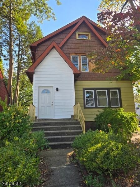 Property Photo: 298 Farrant Ter 1 NJ 07666