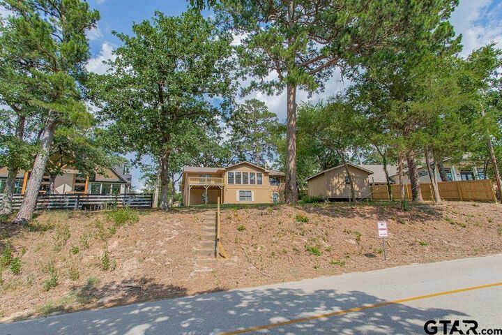 Property Photo:  304 Harmony Lane  TX 75771 