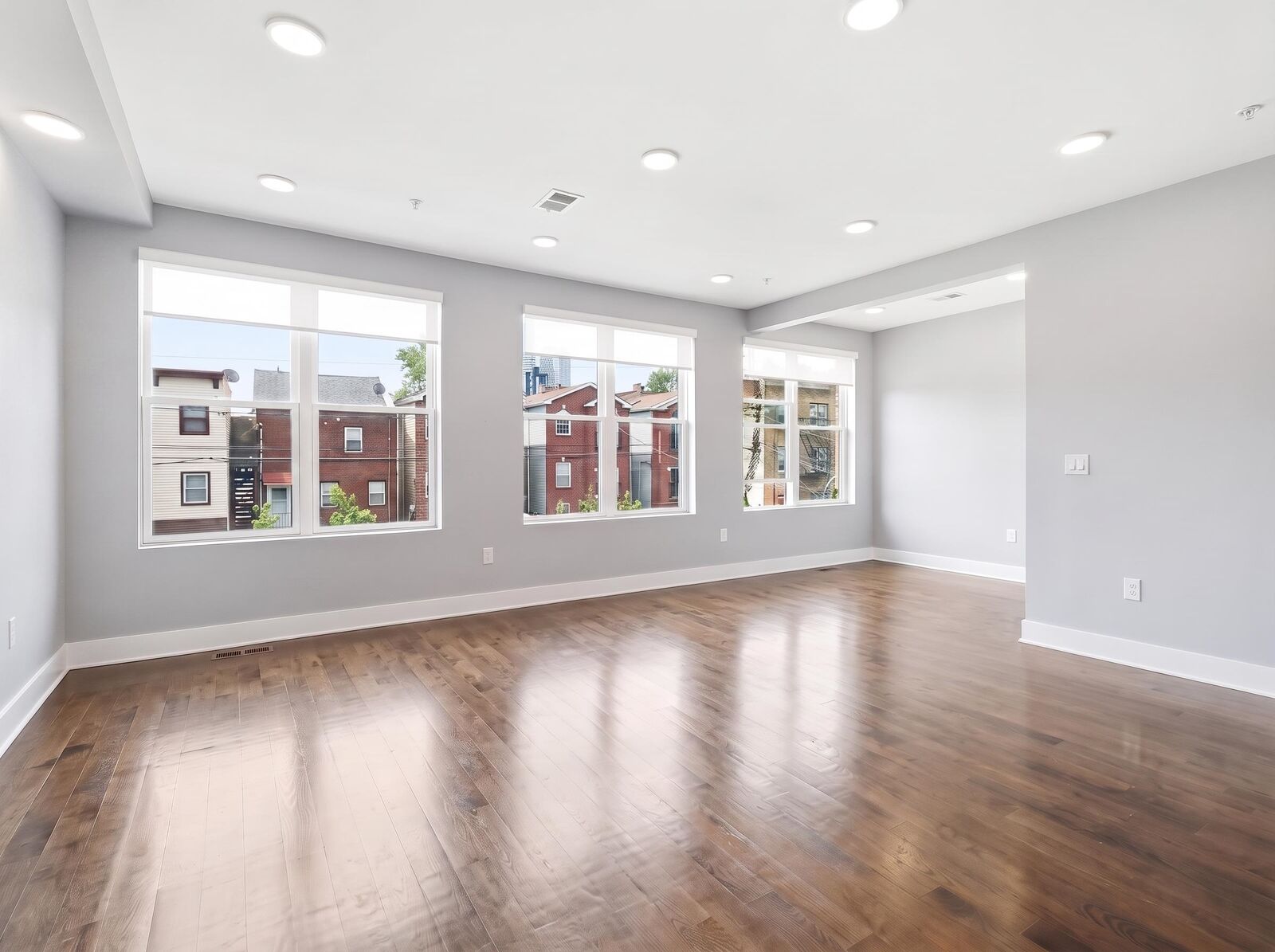 Property Photo:  50 Laidlaw Ave 2  NJ 07306 