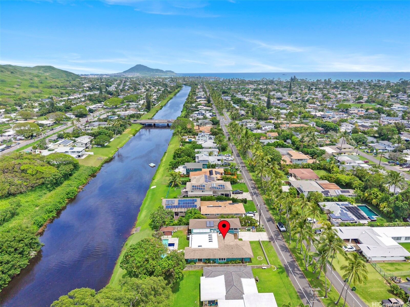 Property Photo: 821 Kainui Drive HI 96734