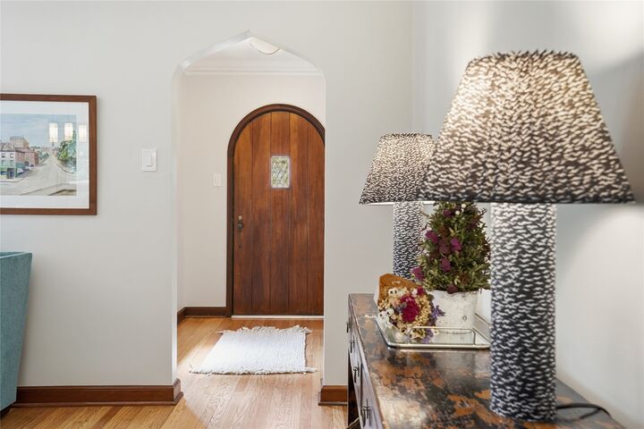 Property Photo: 1641 38th Street IA 50310