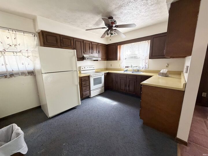 Property Photo:  4369 E Main Street  IN 46123-9092 