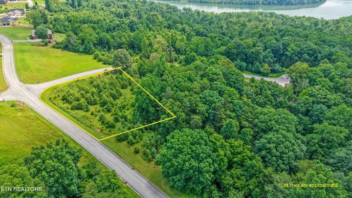 Property Photo: 0 Evergreen Cove Lot 4 St TN 37763