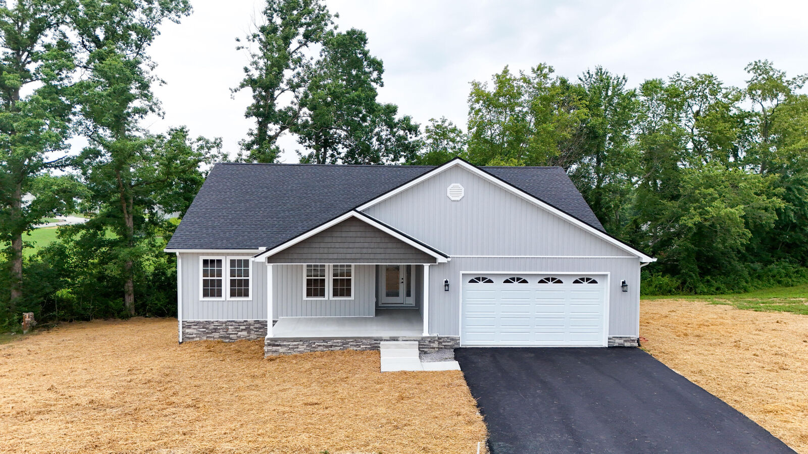 Property Photo: 132 Sterlyn Drive KY 40744
