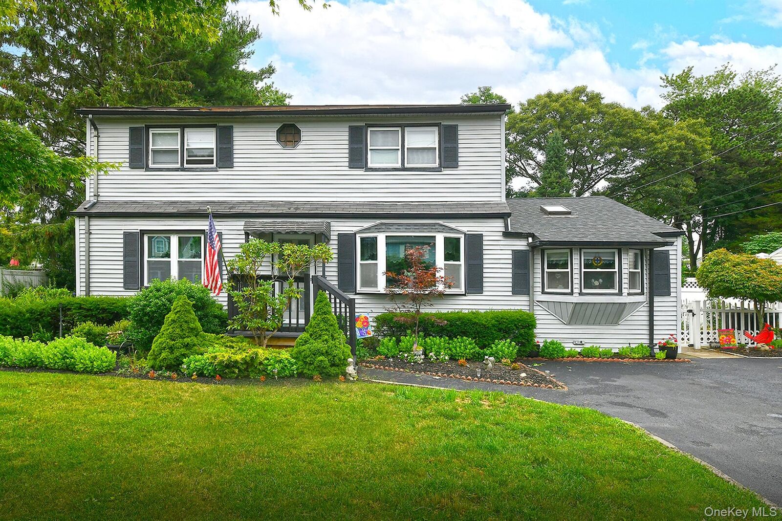 Property Photo:  11 Bonnybill Drive  NY 11720 