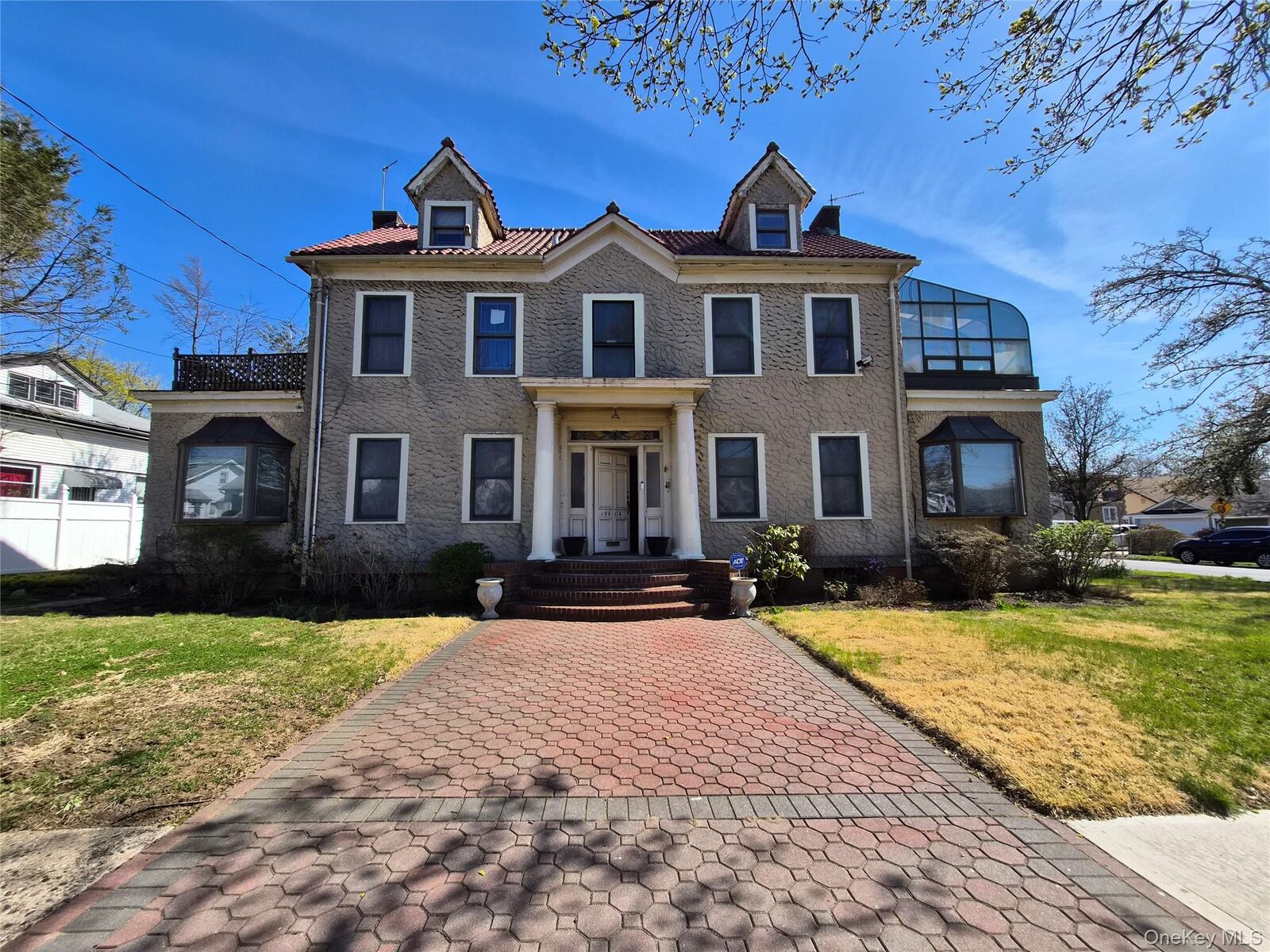 Property Photo:  19404 110th Road  NY 11412 