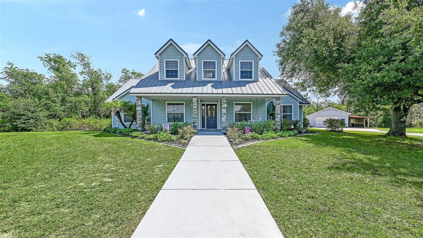Property Photo:  28401 104th Dr E  FL 34251 