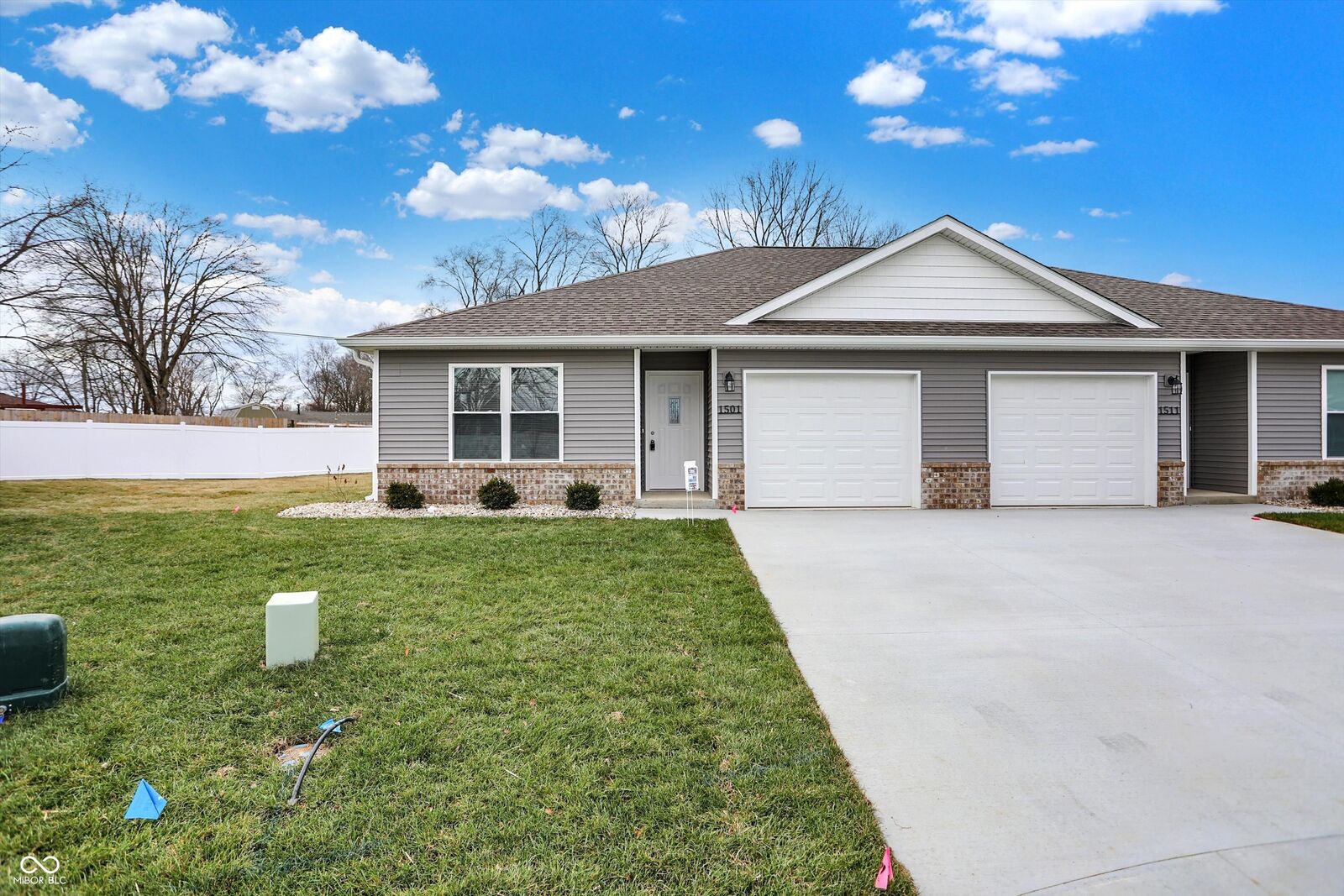 Property Photo: 1542 W Paula Drive IN 47201